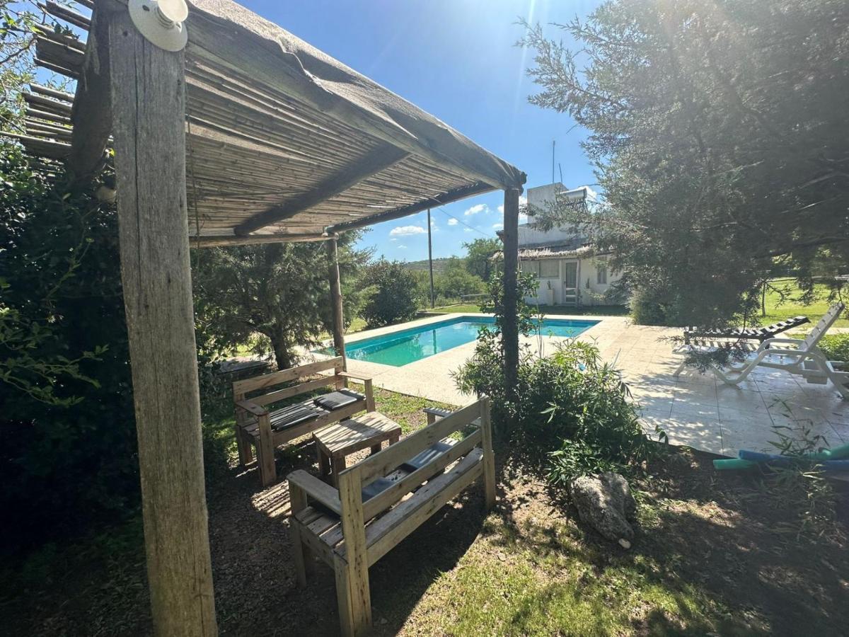 El Rincon De Jose Luis - Cabanas Y Restaurante Tanti Exteriér fotografie