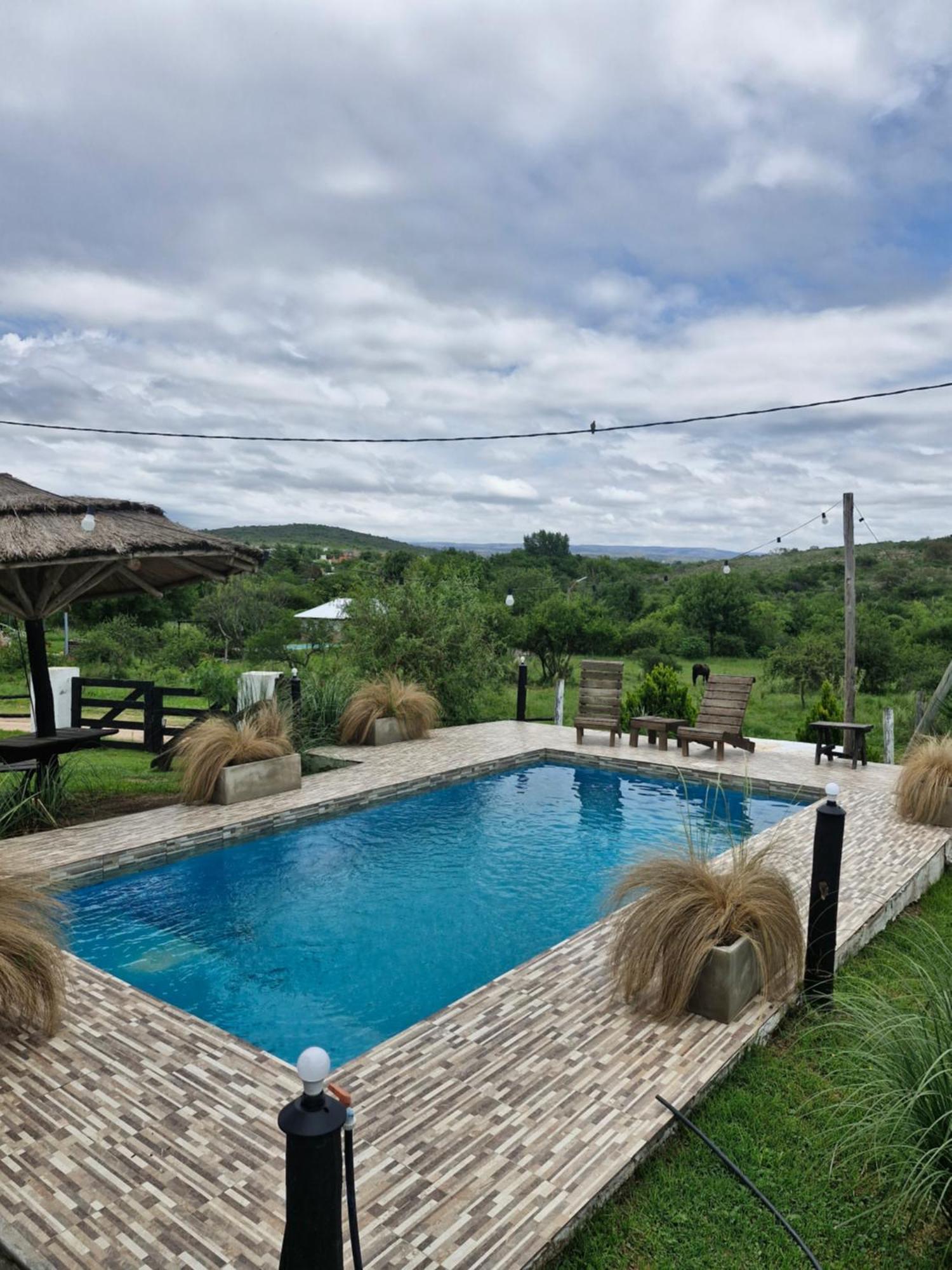 El Rincon De Jose Luis - Cabanas Y Restaurante Tanti Exteriér fotografie